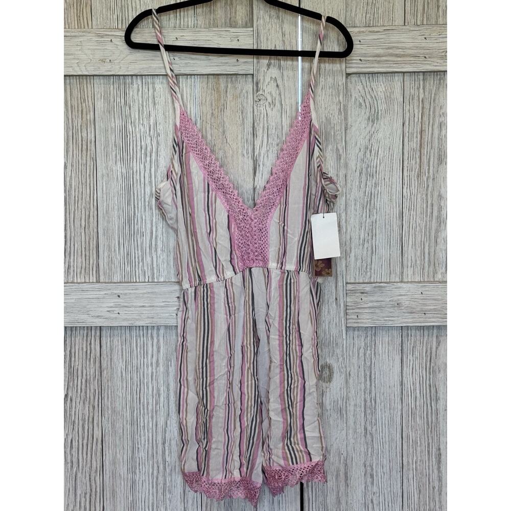 Raya Sun Women Romper Shorts Sleeveless Pink Striped Xl NWT